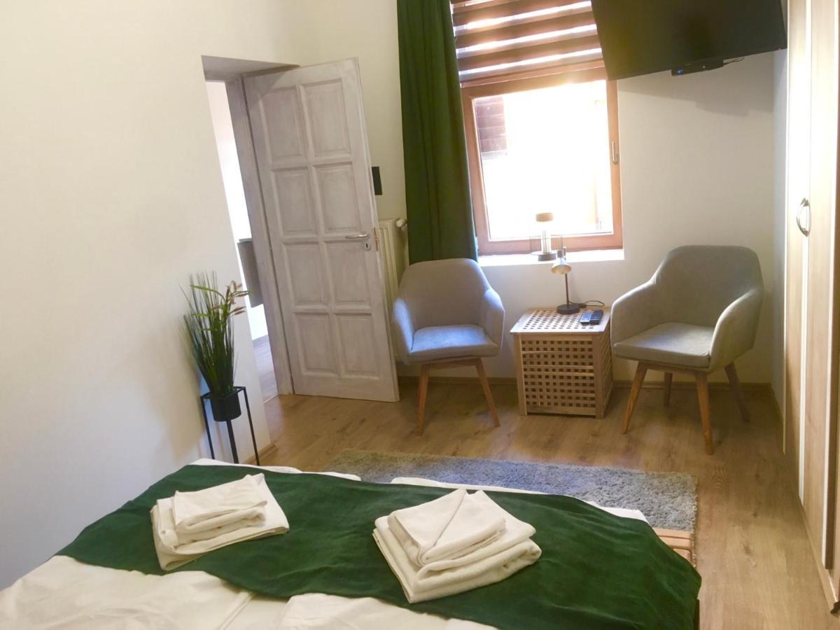 Boroka Apartman Belvaros Veszprém Exteriör bild