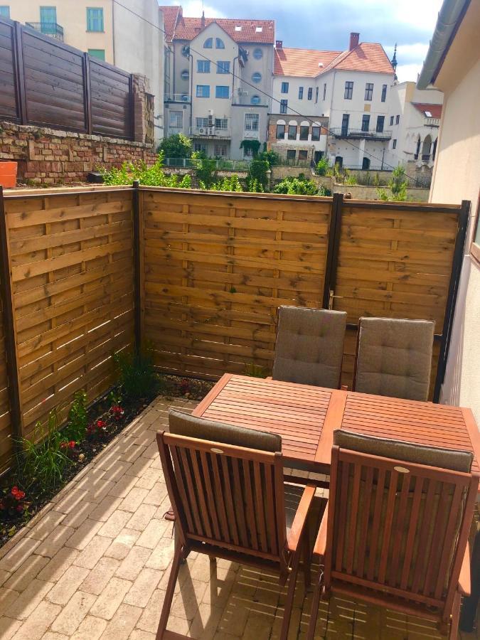 Boroka Apartman Belvaros Veszprém Exteriör bild