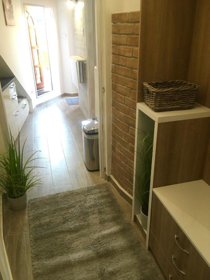 Boroka Apartman Belvaros Veszprém Exteriör bild